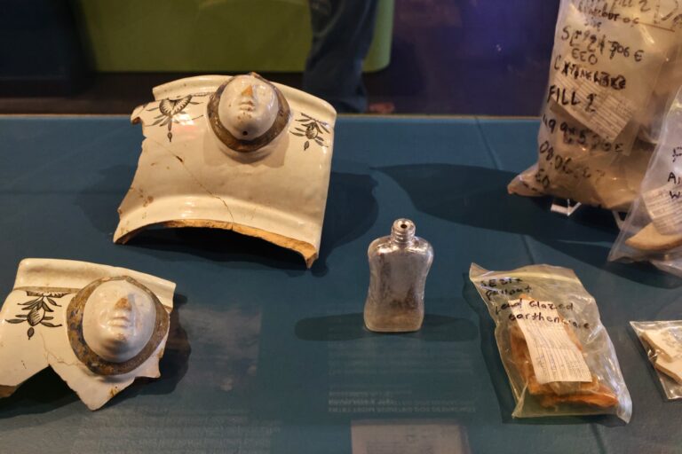 Items preserved from archaeological excavations of Honen Dalim and its adjoining mikveh