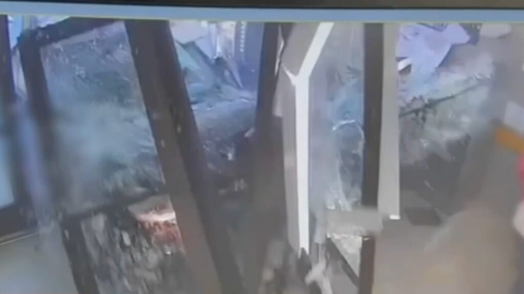 Rhawnhurst-police-building-crash-2026-04-21-6abc A man drives through the Philadelphia 2nd District police building