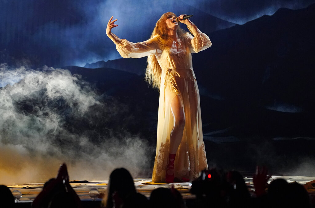 Florence Welch of Florence and the Machine performs "My Love" at the Billboard Music Awards