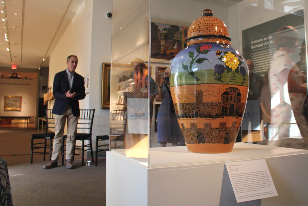permanence-roberto-lugo-michener-1 An intricately designed ceramic vase.
