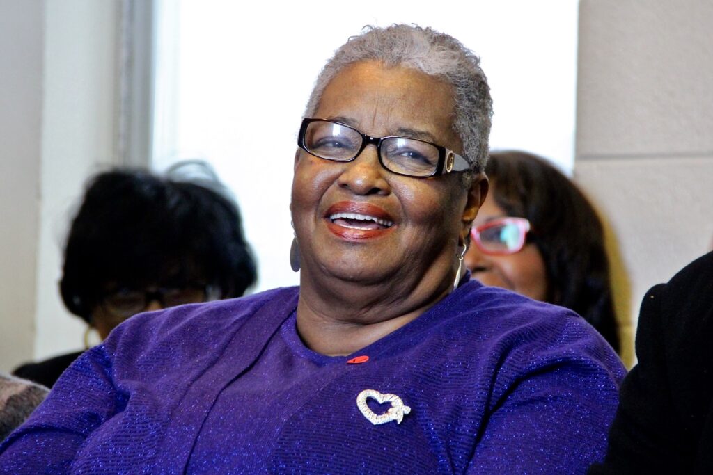 2016 01 12-e lee-shirley kitchen-philadelphia-sharif street endorsement smile Shirley Kitchen at an event where she endorsed Sharif Street.