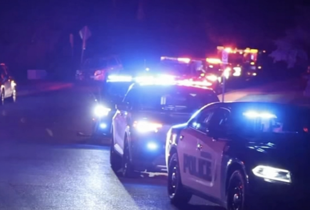 pottsgrove-police-6abc-2026-08-26 Pottsgrove police cars with their sirens on at night.