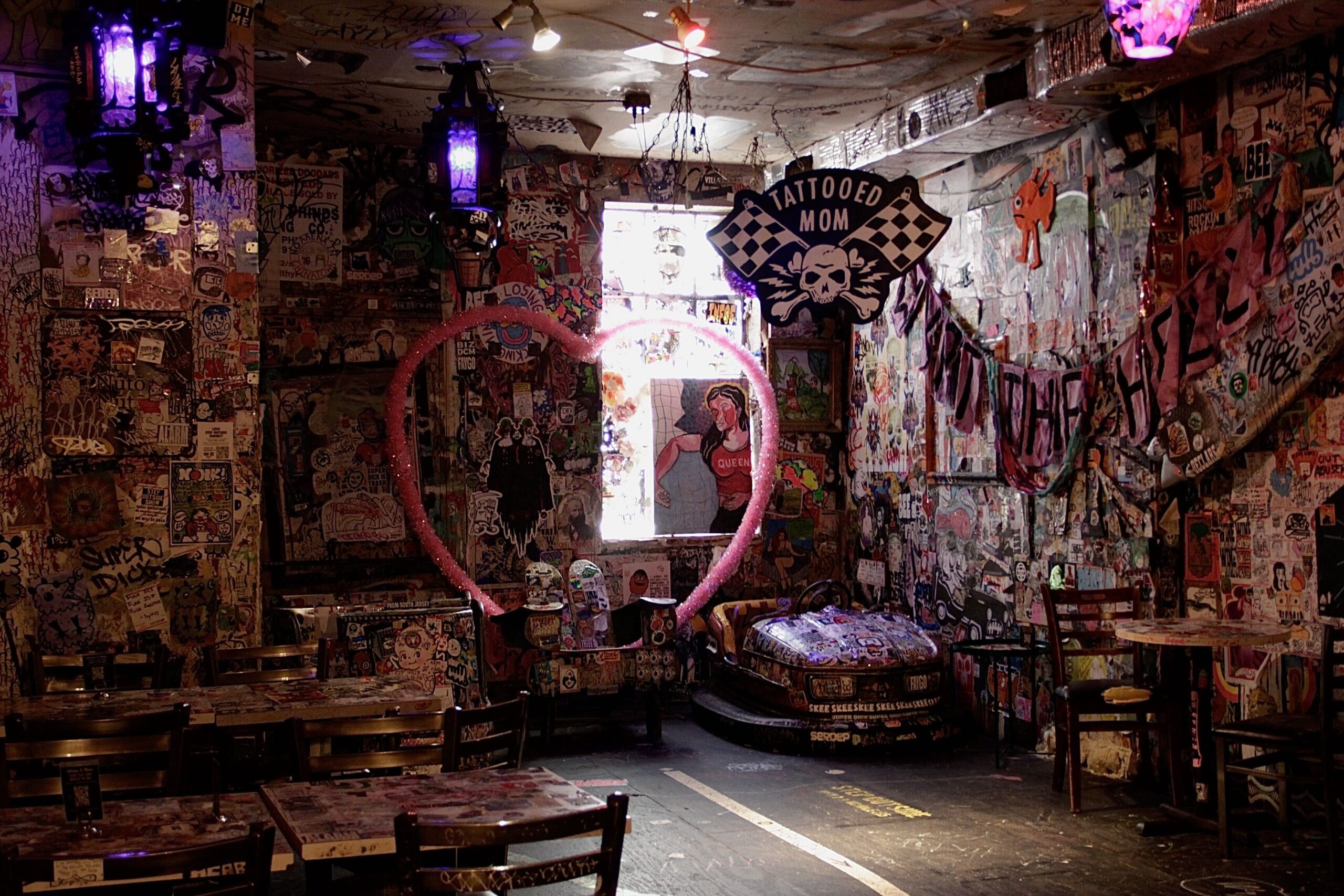 inside the Tattooed Mom bar
