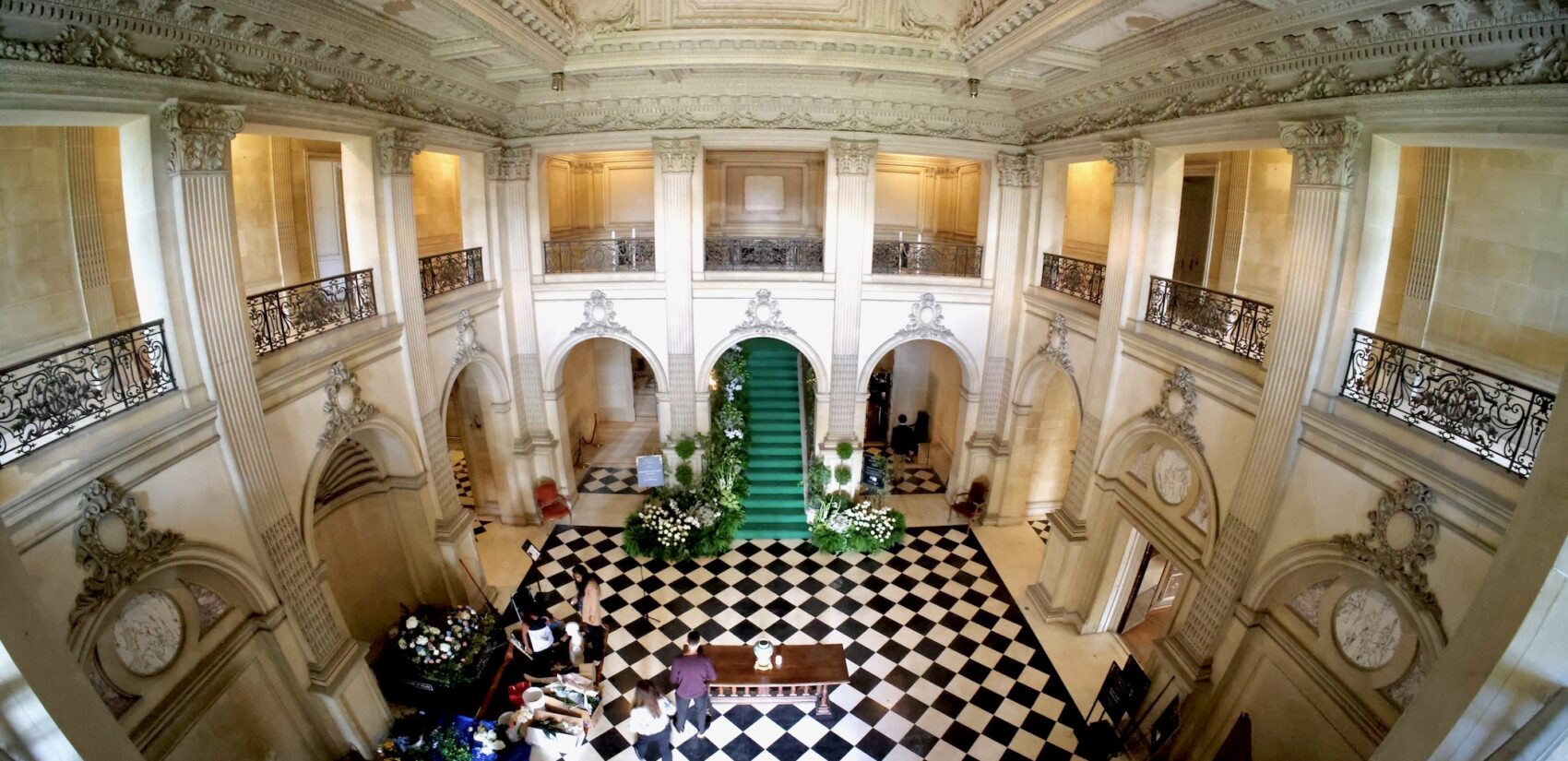The grand entrance hall to Lynnewood Hal