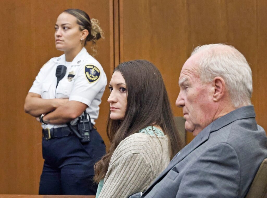 2026 09 02 AP lindsay-clancy-trial Lindsay Clancy looks at jurors as Judge Sullivan asks them to start deliberations for a sixth day during her murder trial on Thursday, Sept. 3, 2026, in Plymouth, Mass. (Greg Derr/The Patriot Ledger via AP, Pool)
