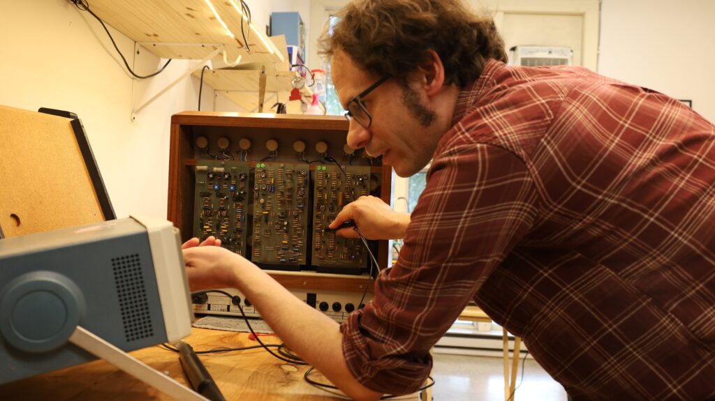 bell-tone-synth-works-upper-darby-pa-cs-9 Darian Scatton testing out synth frequencies