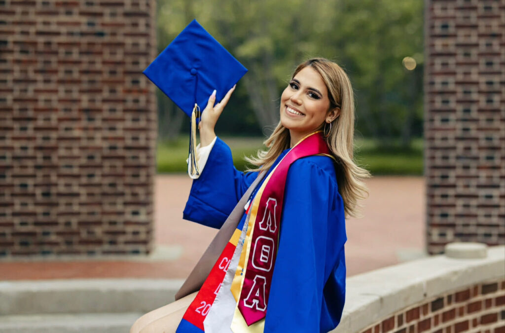 diana-sanroman-espinosa-jpg-102626-01 Diana Sanroman-Espinosa’s journey toward higher education was far more challenging than that of a typical applicant
