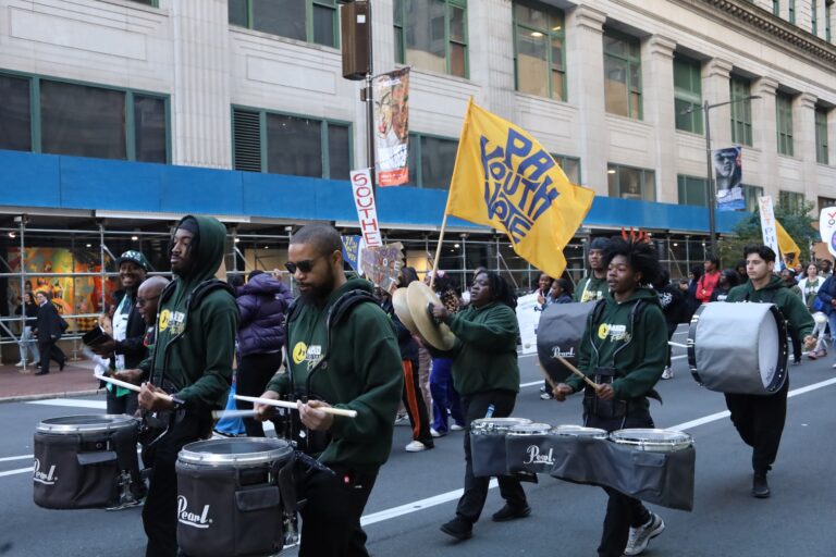 Philadelphia students march from LOVE Park to City Hall